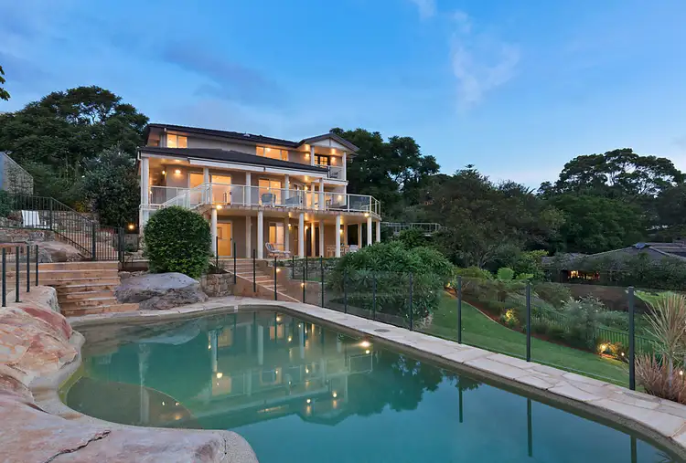 9 Dalwood Avenue, Seaforth NSW 2092