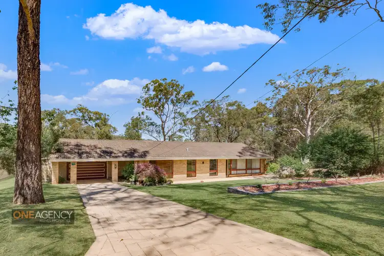 19 Lapstone Crescent, Blaxland NSW 2774