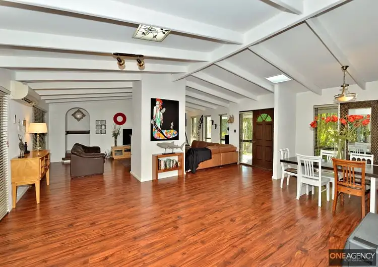 33 Arundel Drive, Halls Head WA 6210