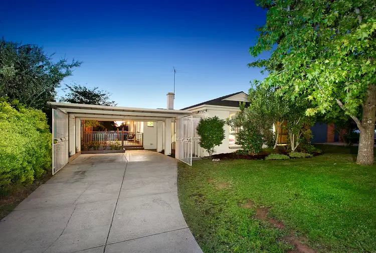 31 Kanowindra Crescent, Greensborough VIC 3088