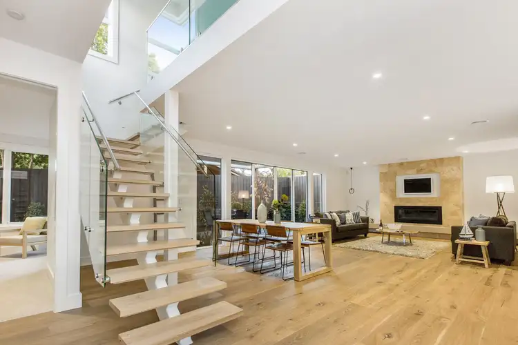 3/43 Beleura Hill Road, Mornington VIC 3931