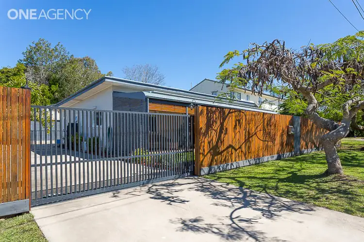 16 Beck Street, Clontarf QLD 4019