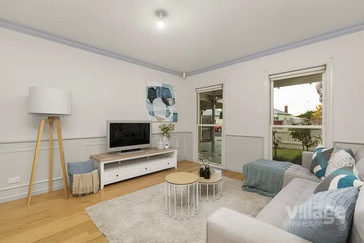 Third view of Homely house listing, 2/11 Adelaide Street, Albion VIC 3020