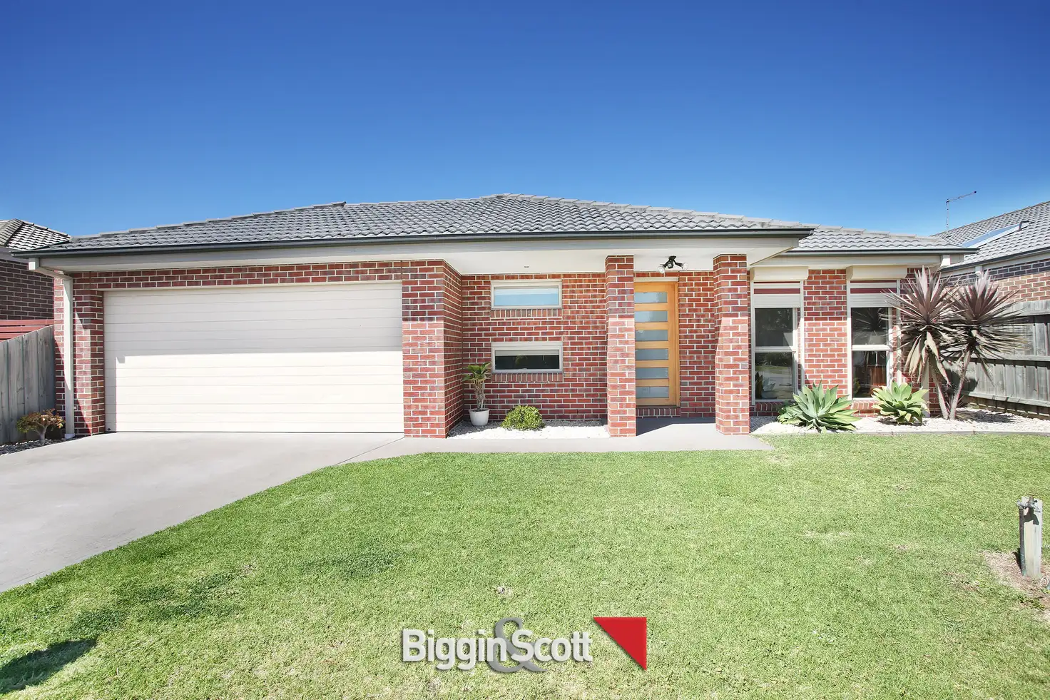 Main view of Homely house listing, 15 Kingsbarn Court, Cranbourne VIC 3977