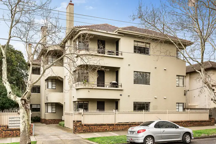 1/16 Charnwood Road, St Kilda VIC 3182