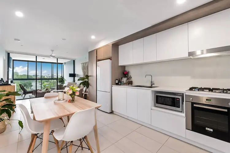 Fifth view of Homely apartment listing, 2021/123 Cavendish Road, Coorparoo QLD 4151