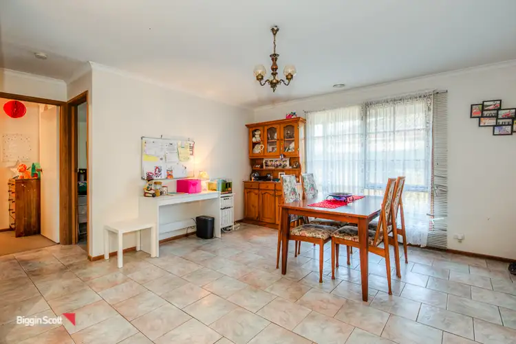 Fifth view of Homely house listing, 12 David Avenue, Cranbourne VIC 3977