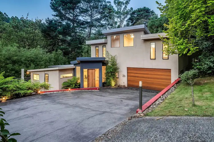 16 View Road, The Patch VIC 3792
