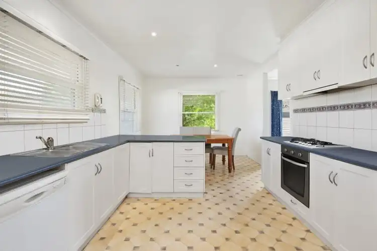 Fourth view of Homely house listing, 1/47 Pauls Crescent, Wendouree VIC 3355