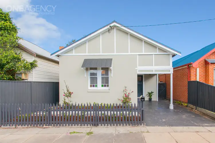 17 Macquarie Street, Mayfield NSW 2304
