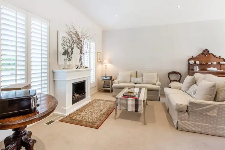 1/21 View Street, Mornington VIC 3931