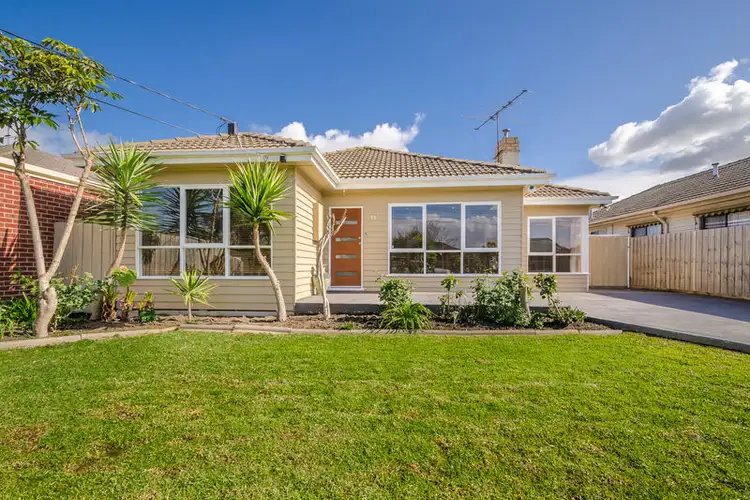 11 Huxtable Avenue, Altona North VIC 3025