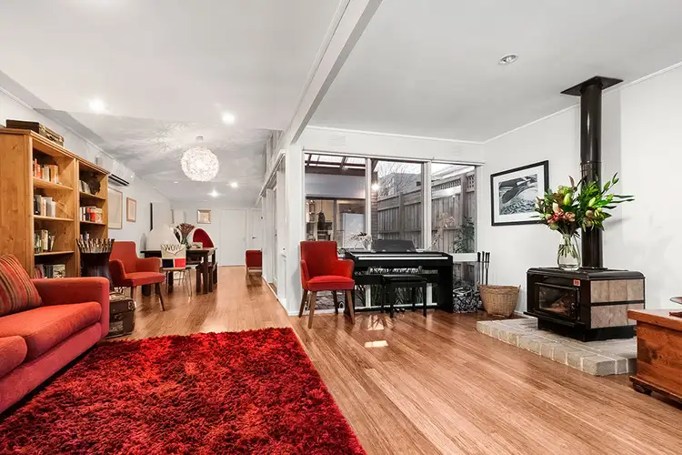 19 Seaview Crescent, Black Rock VIC 3193