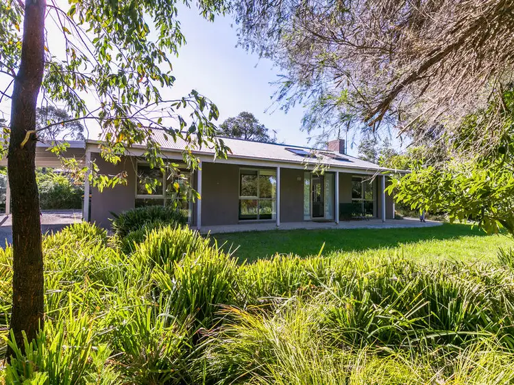 1B Sixth Avenue, Anglesea VIC 3230