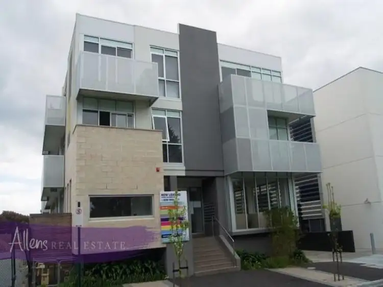 2/14 Spring Street, Box Hill VIC 3128