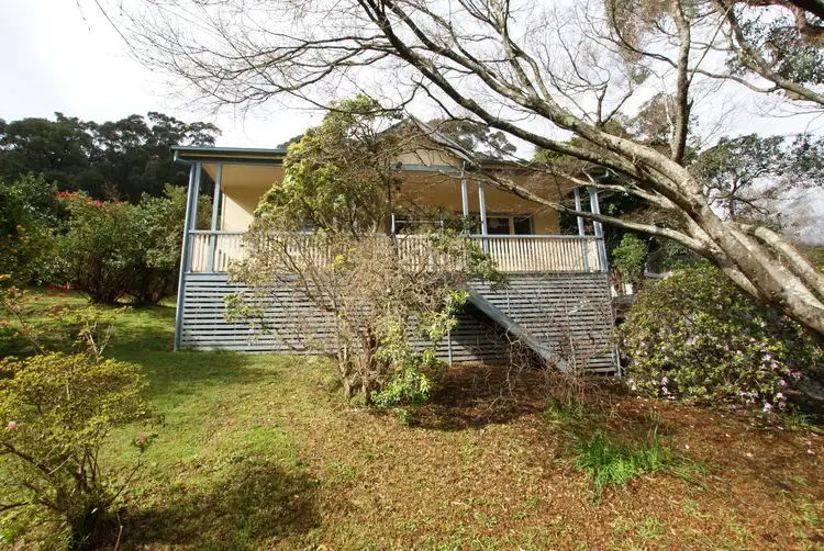 16 Giffords Road, Warburton VIC 3799
