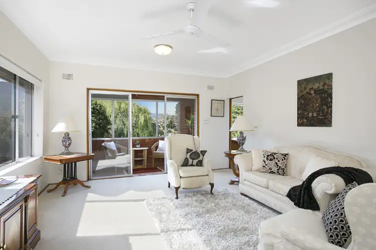 8 Ann Street, Thirroul NSW 2515