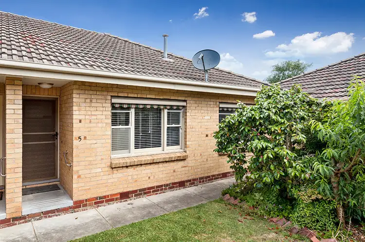 5/102 Truganini Road, Carnegie VIC 3163