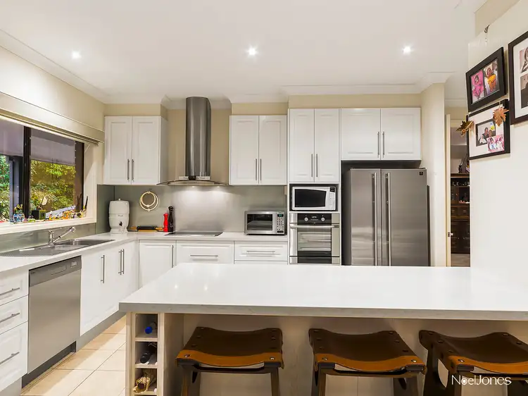 31 Waters Grove, Heathmont VIC 3135