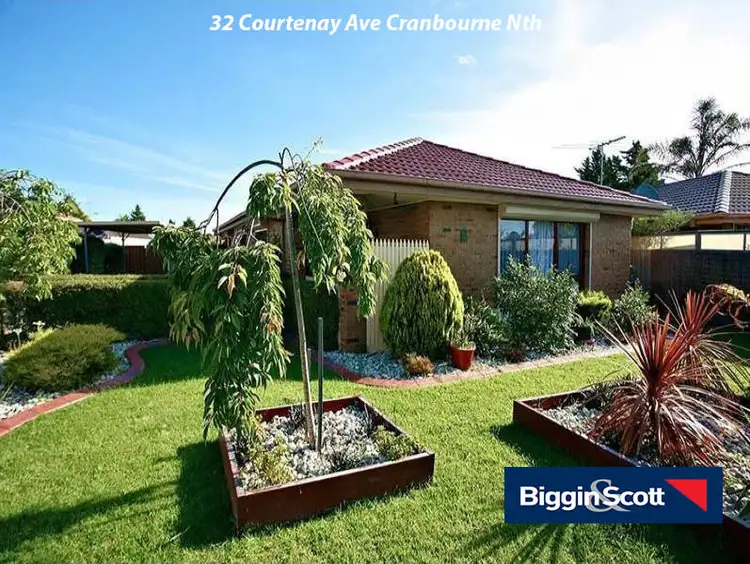 Third view of Homely house listing, 32 Courtenay Avenue, Cranbourne North VIC 3977
