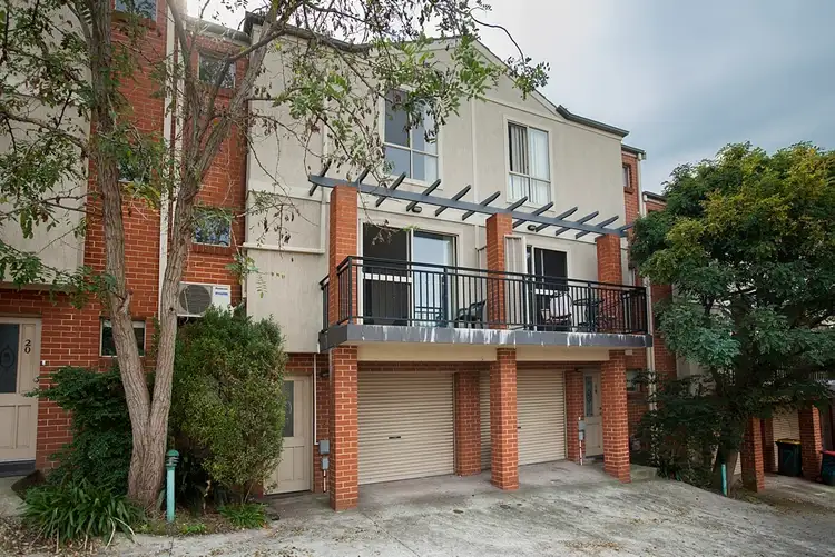 19/35 Bridge Street, Coniston NSW 2500