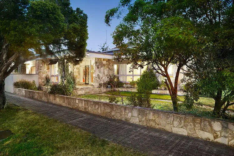 22 Balaclava Road, St Kilda East VIC 3183