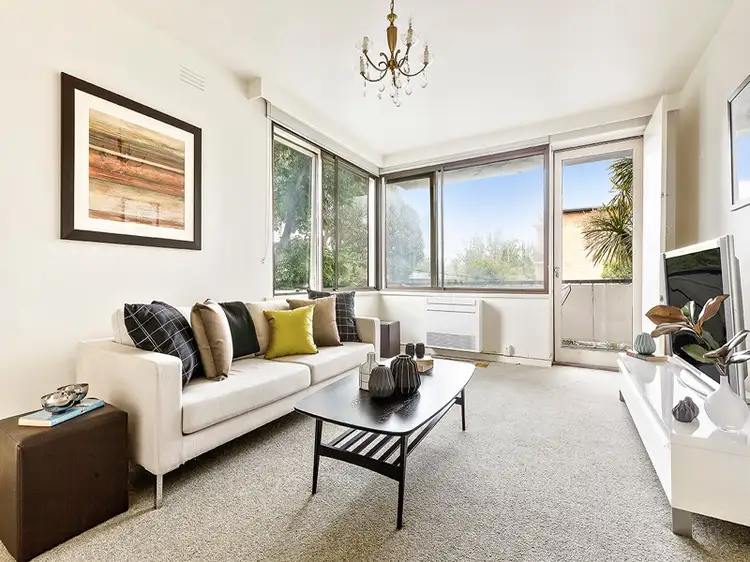 10/205 Dandenong Road, Prahran VIC 3181