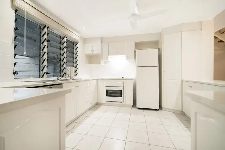 Fourth view of Homely house listing, 5/40 George Crescent, Fannie Bay NT 820
