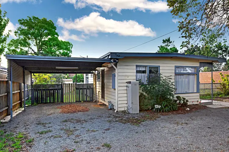 2/28 Colchester Road, Kilsyth VIC 3137