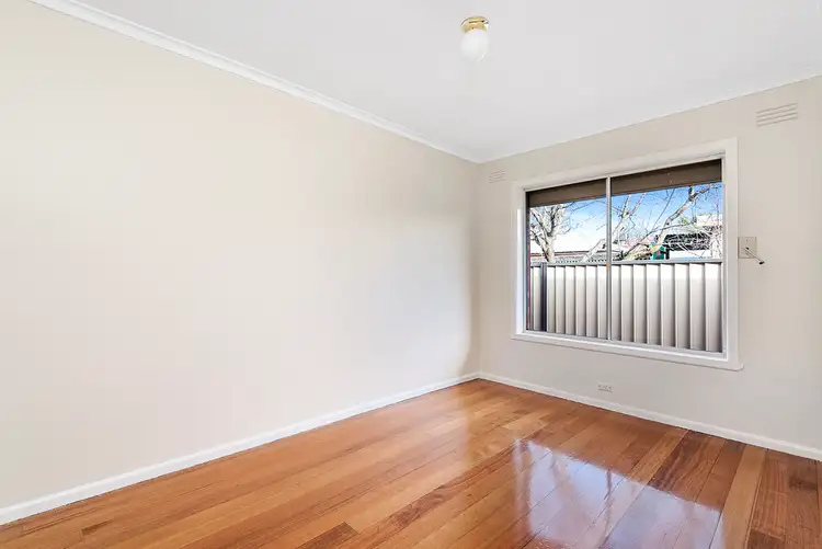 Fifth view of Homely unit listing, 4/8 Thorndon Drive, St Albans VIC 3021