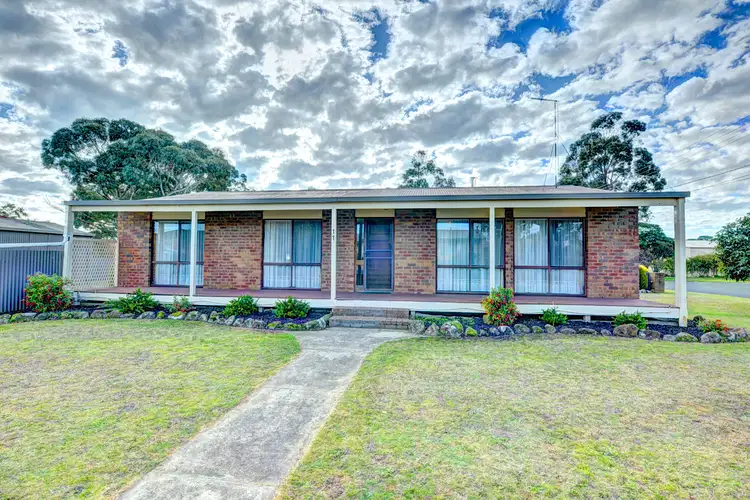 11 Colombard Court, Mitchell Park VIC 3352
