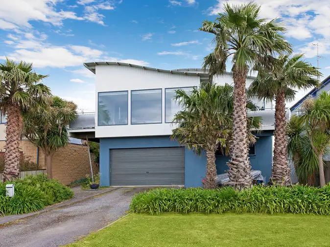 16 Gambier Street, Apollo Bay VIC 3233