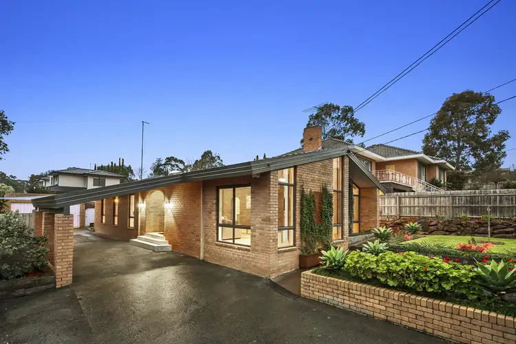 19 Renshaw Street, Doncaster East VIC 3109