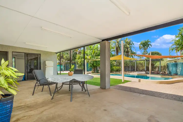 10 Edgeview Court, Leanyer NT 812