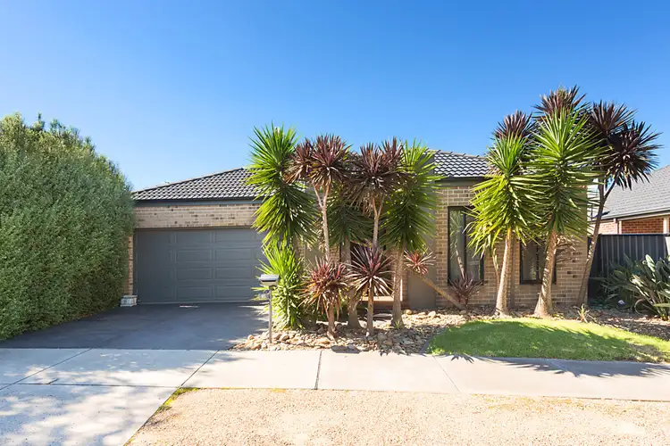 15 Poole Street, Craigieburn VIC 3064