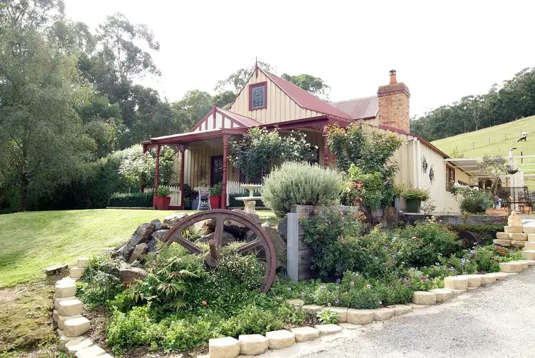 Second view of Homely house listing, 25 Ferngully Road, Don Valley VIC 3139