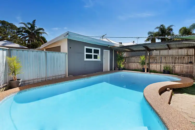 Fifth view of Homely house listing, 8 Walsh Street, North Narrabeen NSW 2101