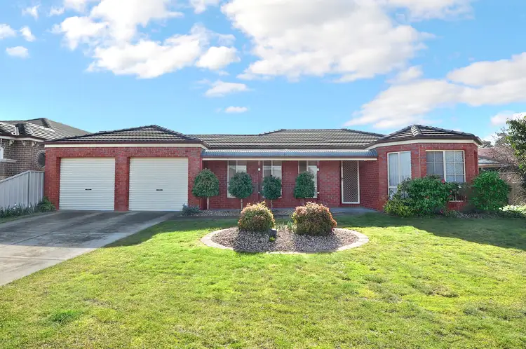 15 Parkside Road, Delacombe VIC 3356