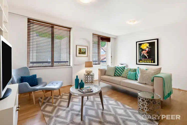 8/2 Karbarook Avenue, Prahran VIC 3181