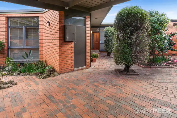 Fourth view of Homely house listing, 4 Carmel Court, Bentleigh East VIC 3165