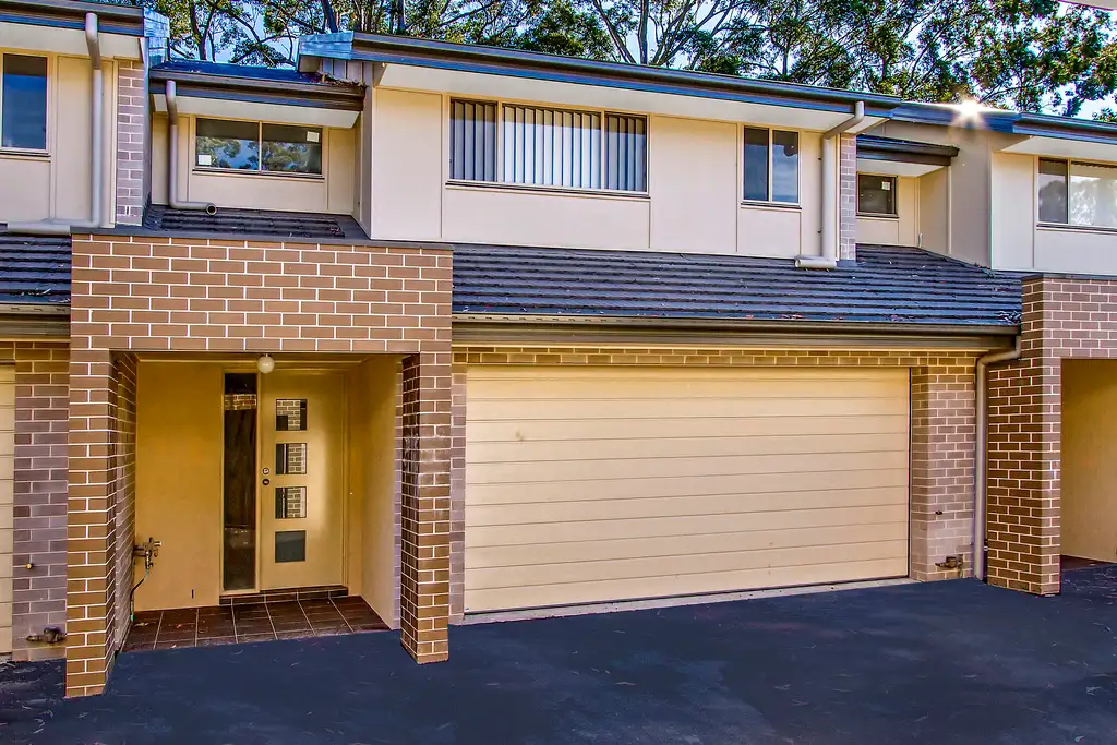 Main view of Homely townhouse listing, 2/20A Kinarra Avenue, Wyoming NSW 2250