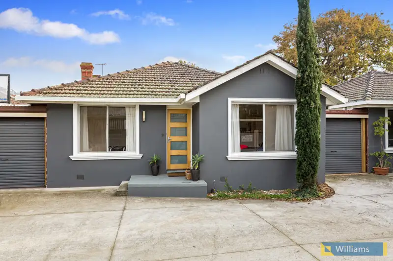 Main view of Homely villa listing, 2/110 - 111 Railway Place, Williamstown VIC 3016