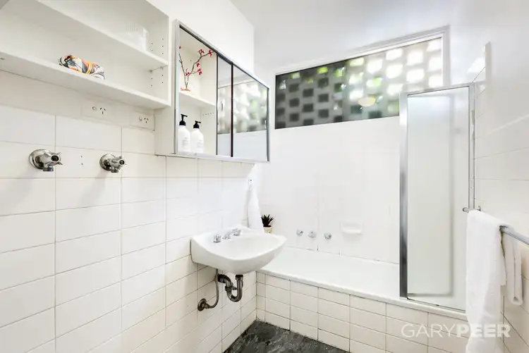 Fifth view of Homely apartment listing, 4/211 Canterbury Road, St Kilda West VIC 3182