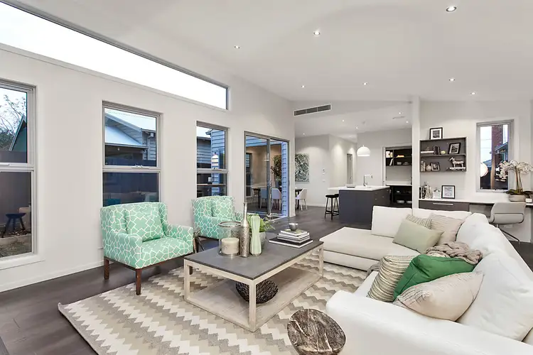 110 Coronation Street, Kingsville VIC 3012