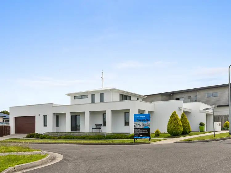 27 Scenic Drive, Apollo Bay VIC 3233