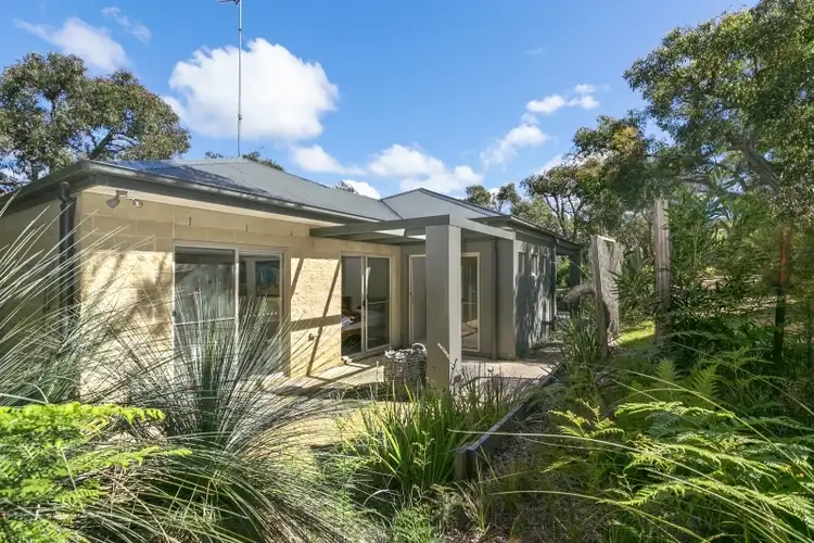 44 Boyd Avenue, Moggs Creek VIC 3231