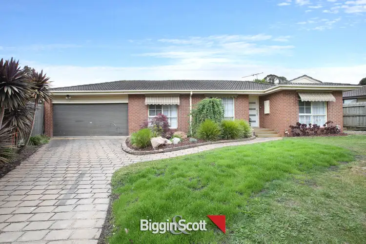 6 Melrose Court, Berwick VIC 3806