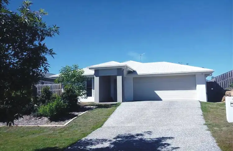 18 Fletcher Crescent, Pacific Pines QLD 4211