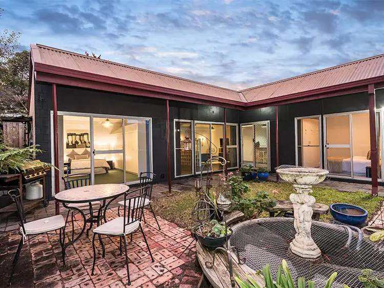 2/1 Imes Street, Parkdale VIC 3195