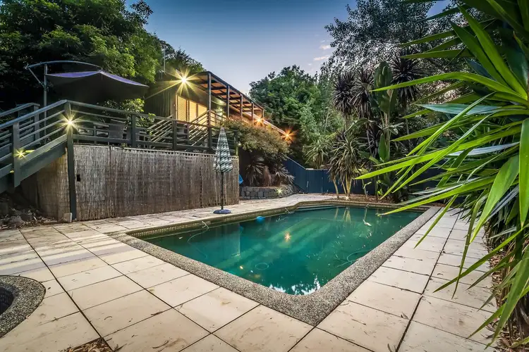 33 Browns Road, Montrose VIC 3765